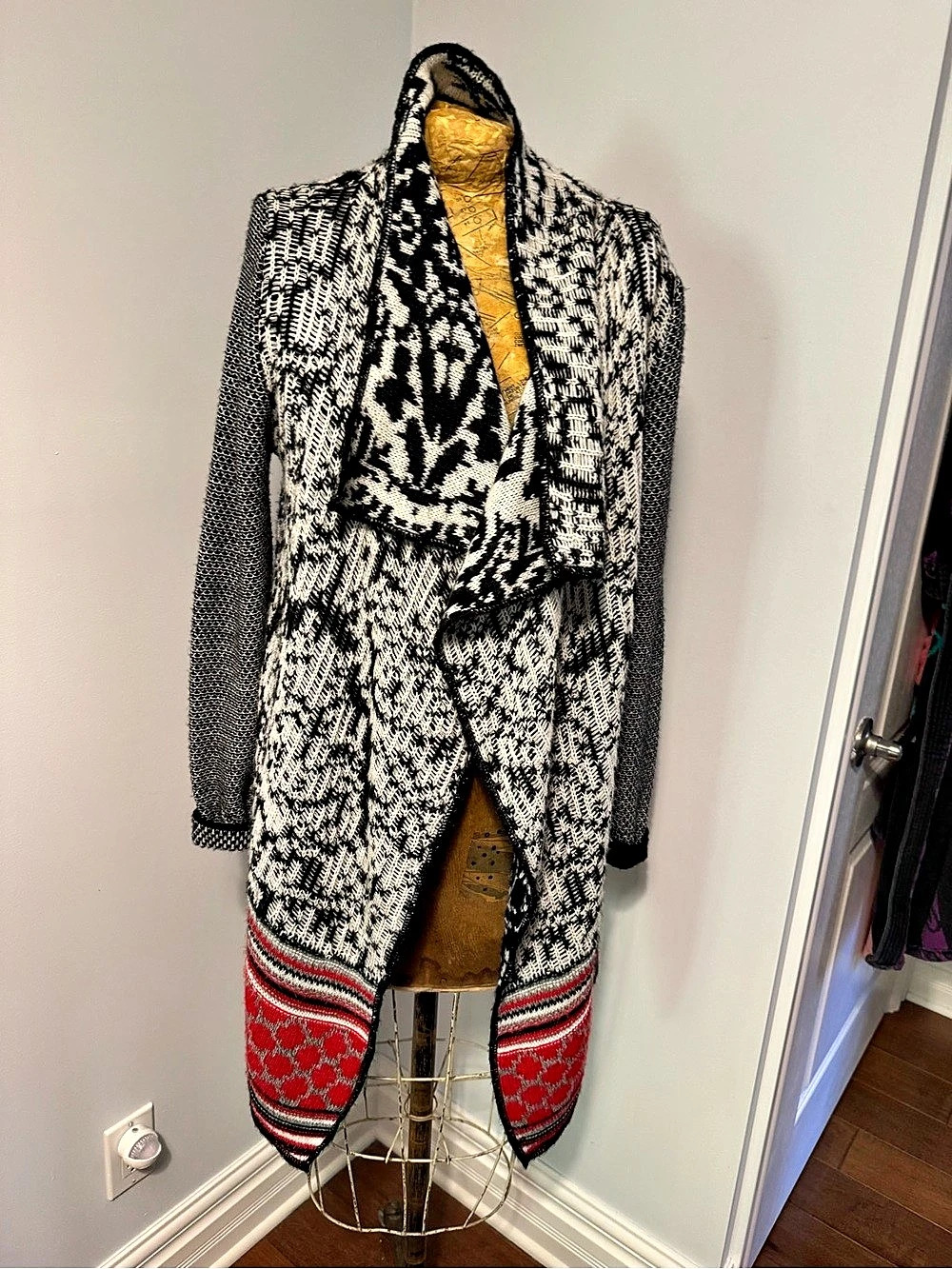 Desigual by Christian Lacroix Open Front Wrap Cardigan Black & Red Size